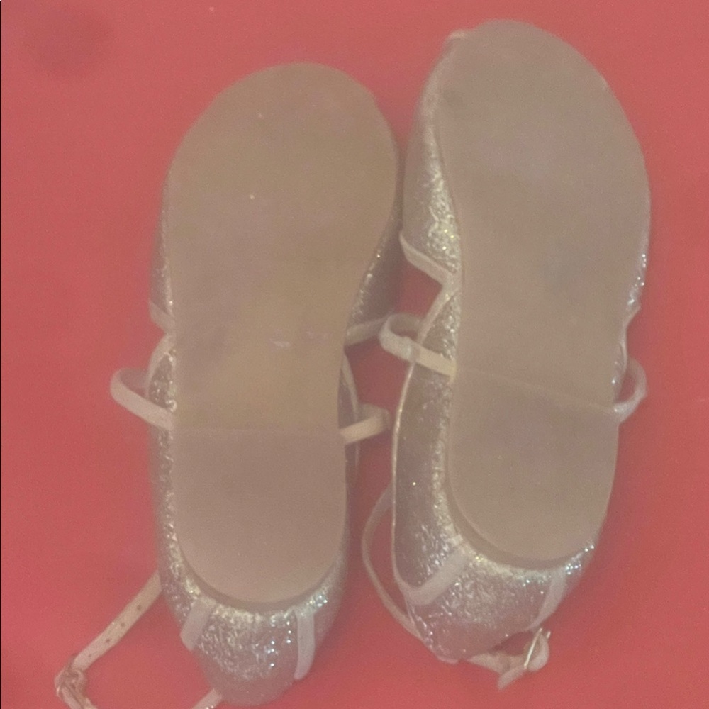 Joyfolie Sparkling Gold Sandals - Picture 8 of 12